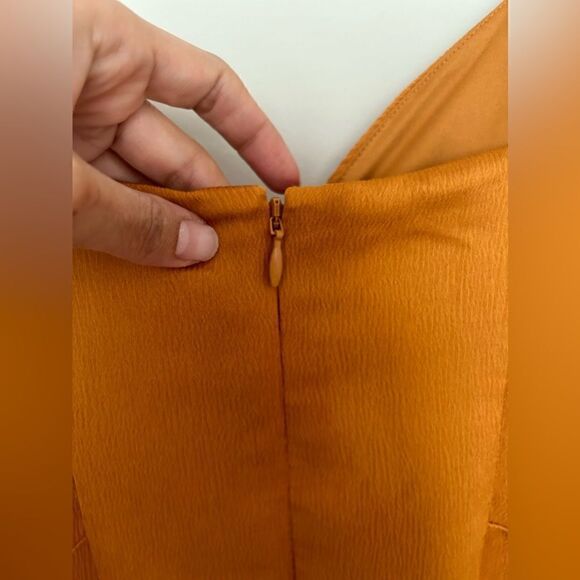 NWT Express Brown Yellow Midi Dress - Picture 7 of 9